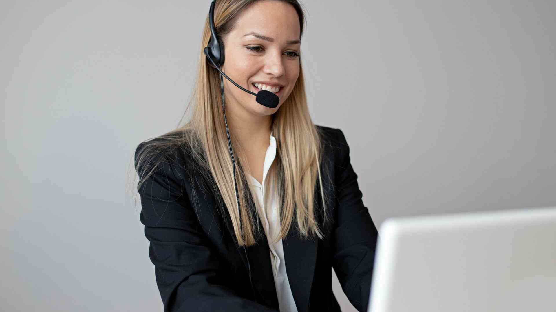 Widżet „Oddzwoń do mnie” w sklepie online: kiedy działa